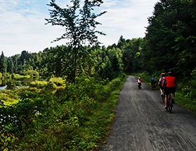 bike-or-hike-the-‘p’tit-train-du-nord’