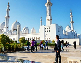 visit-sheikh-zayad-grand-mosque